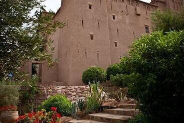 هتل Kasbah Ait Ben Moro