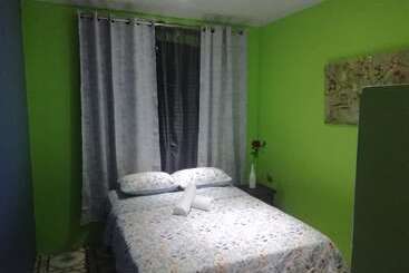 پانسیون Nayuribe Familiar House