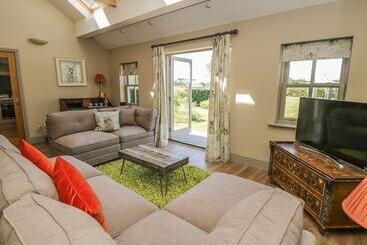 Providence Cottage