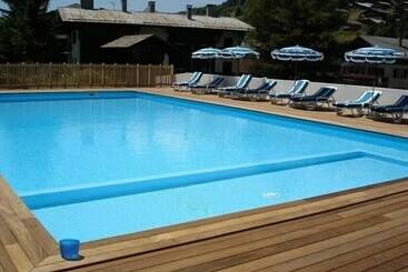 اقامتگاه Chalet Le Sabaudia
