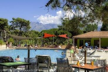 اقامتگاه Village Club Miléade Calvi