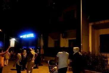 Yat Otel