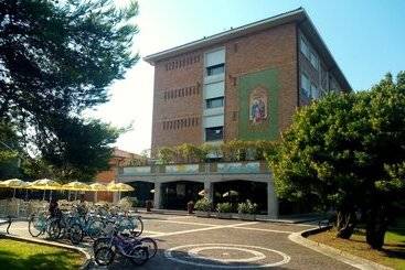 Centro Vacanze Cavallino Opera Nascimbeni