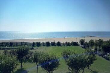 Centro Vacanze Cavallino Opera Nascimbeni