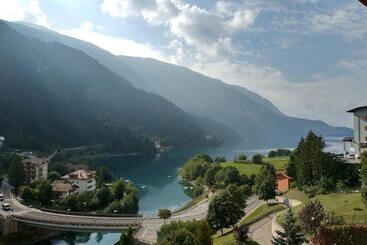 Charme Hotel Nevada - Molveno