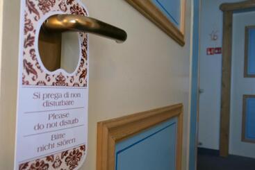 Digonera Historic Hotel B&b