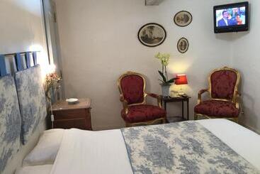 هتل B&b Auberge De Klasse