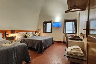 호텔 Chiostro Delle Monache Hostel Volterra