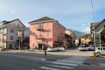 هتل Domodossola