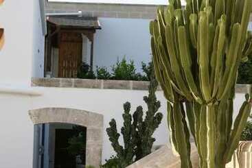 هتل Masseria San Martino