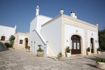 هتل Masseria San Martino