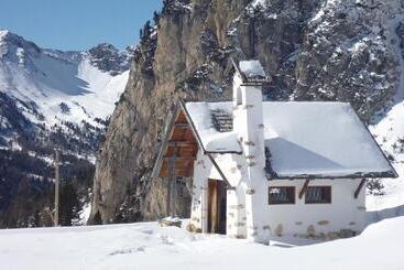 ホテル Residence Kristall  Fiemme Holidays