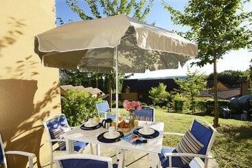 هتل Residence Odalys Les Coteaux De Sarlat