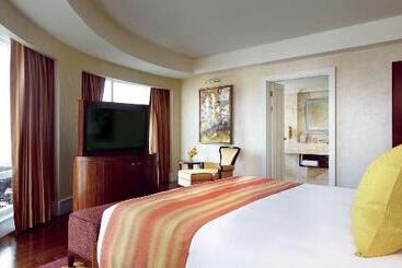 هتل The Ritz   Carlton, Bangalore