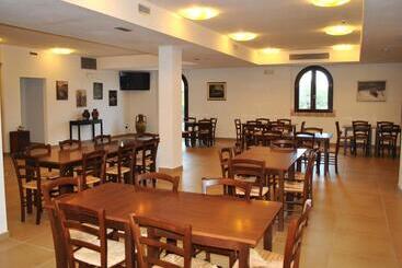 هتل Country House Vecchio Frantoio