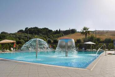 هتل Country House Vecchio Frantoio