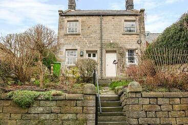 Ash Cottage