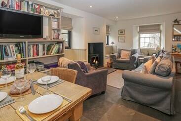 Barney's Cottage