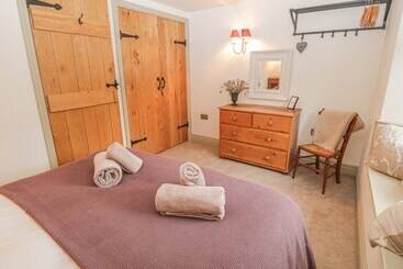Barney's Cottage