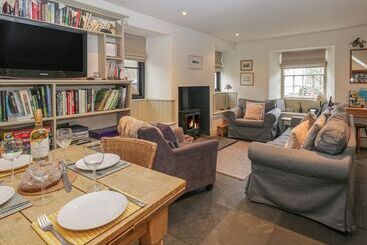 Barney's Cottage
