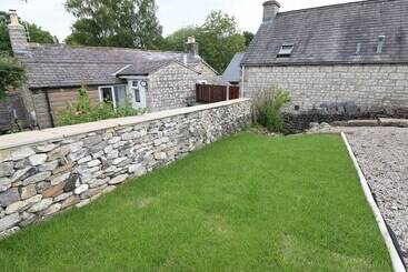 Gritstone Cottage