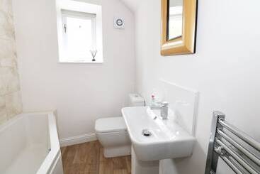 Gritstone Cottage