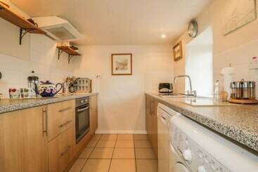 Low Garth Cottage
