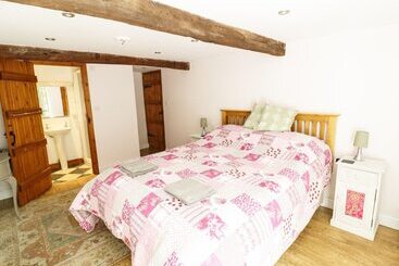 Orchard Cottage