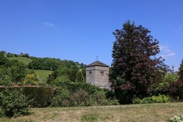 Pen Y Maes