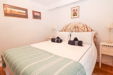 Pier Cottage