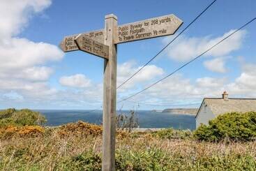 Sennen Heights