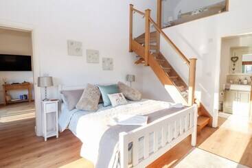 Well View Cottage