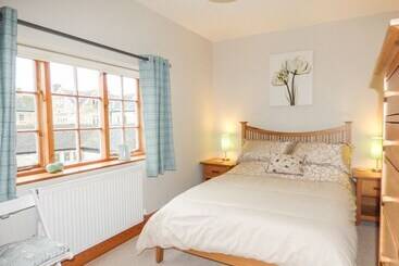 Willow Cottage