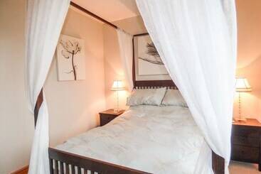 Willow Cottage
