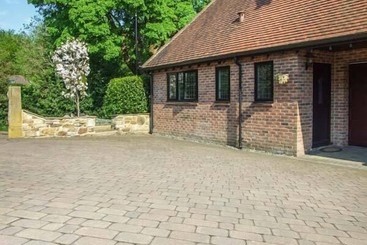 Beechcroft Corner House