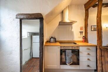Cragg Cottage