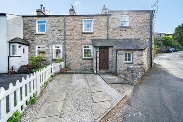 Cragg Cottage