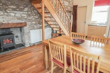 Dovetail Cottage