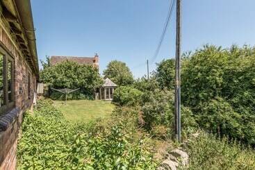 Garden Barn