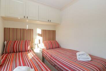 Harvester Lodge