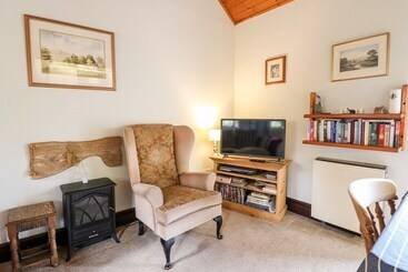 Manifold Cottage