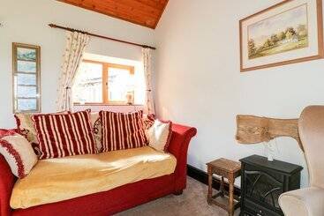 Manifold Cottage