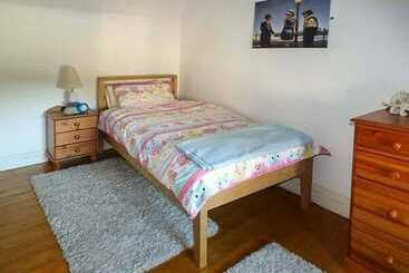 Milk Wood Cottage