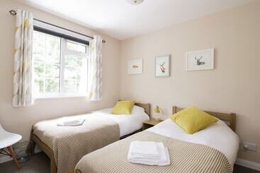 Pebble Nook