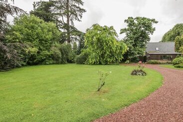 Pembridge Cottage