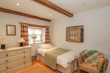 Pembridge Cottage