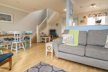 Starfish Cottage