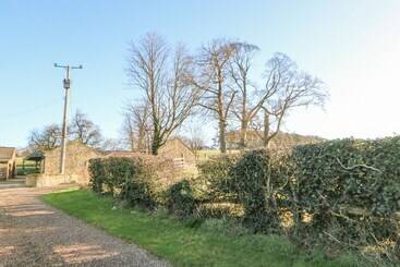 The Cartshed, Sedbury Park Farm