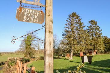 The Cartshed, Sedbury Park Farm
