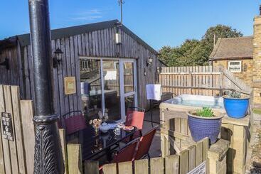 The Old Hen Shed